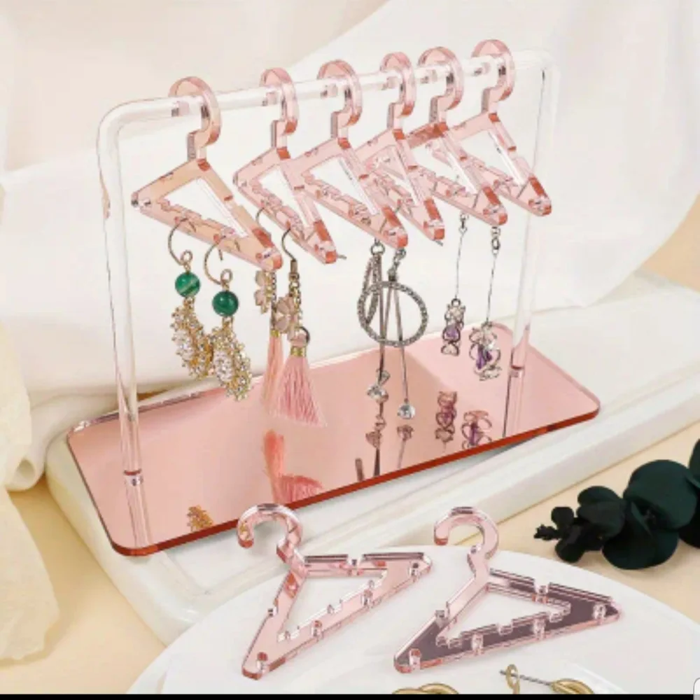 - Acrylic Creative Earring Display Stand - Pink